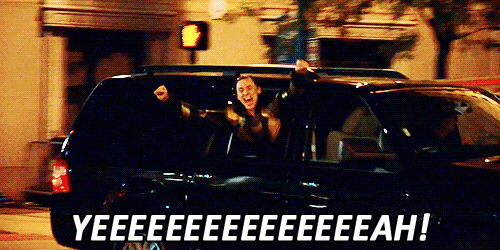 Tom-Hiddleston-Dressed-As-Loki-Yells-Out-His-Car-window